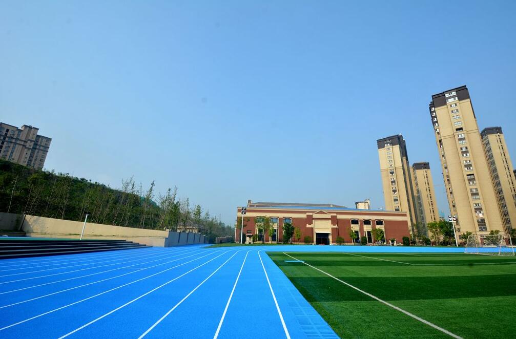 運動場、體育場塑膠跑道